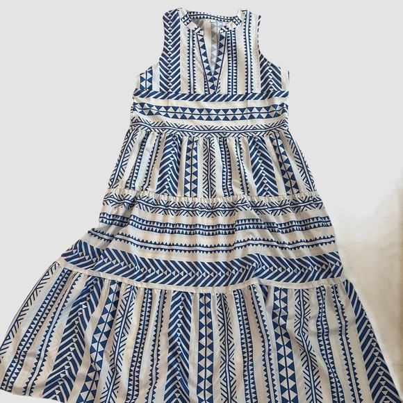 NWOT Beautiful Tiered Max Dress Blue and White Size Large - Picture 4 of 6